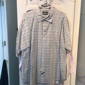 Short sleeve echo button down collar shirt